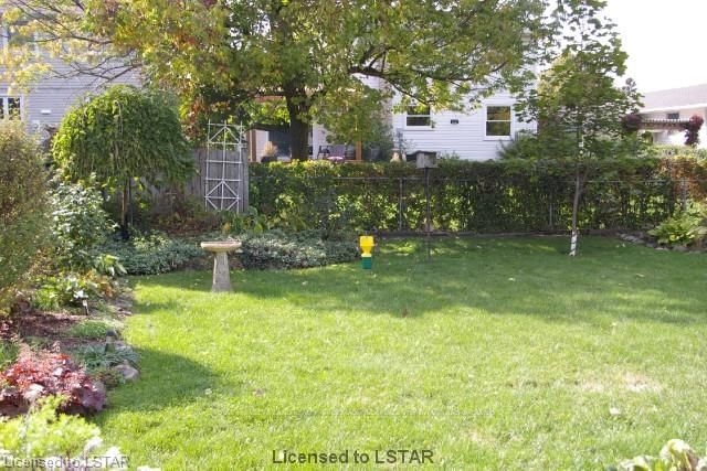 Listing Image 16