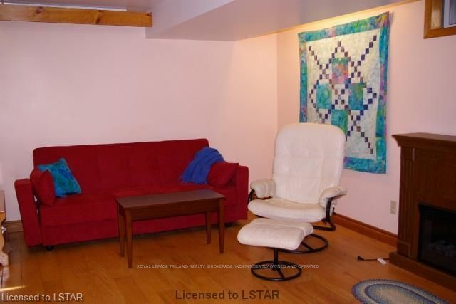 Listing Image 7