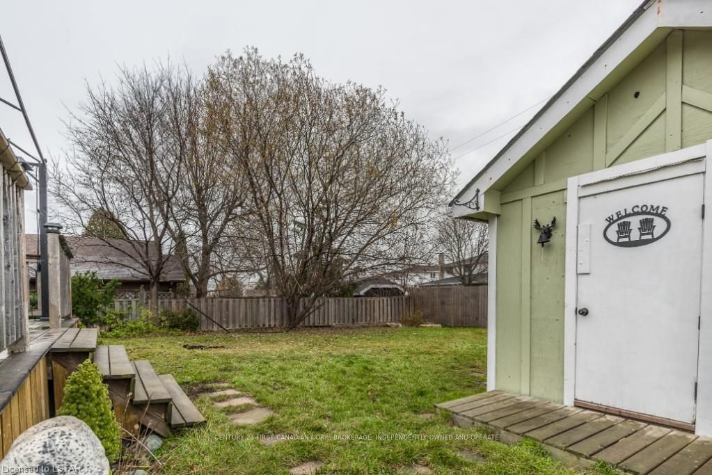 Listing Image 3