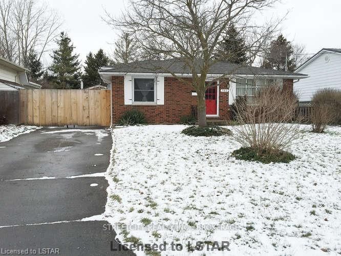 Listing Image 5