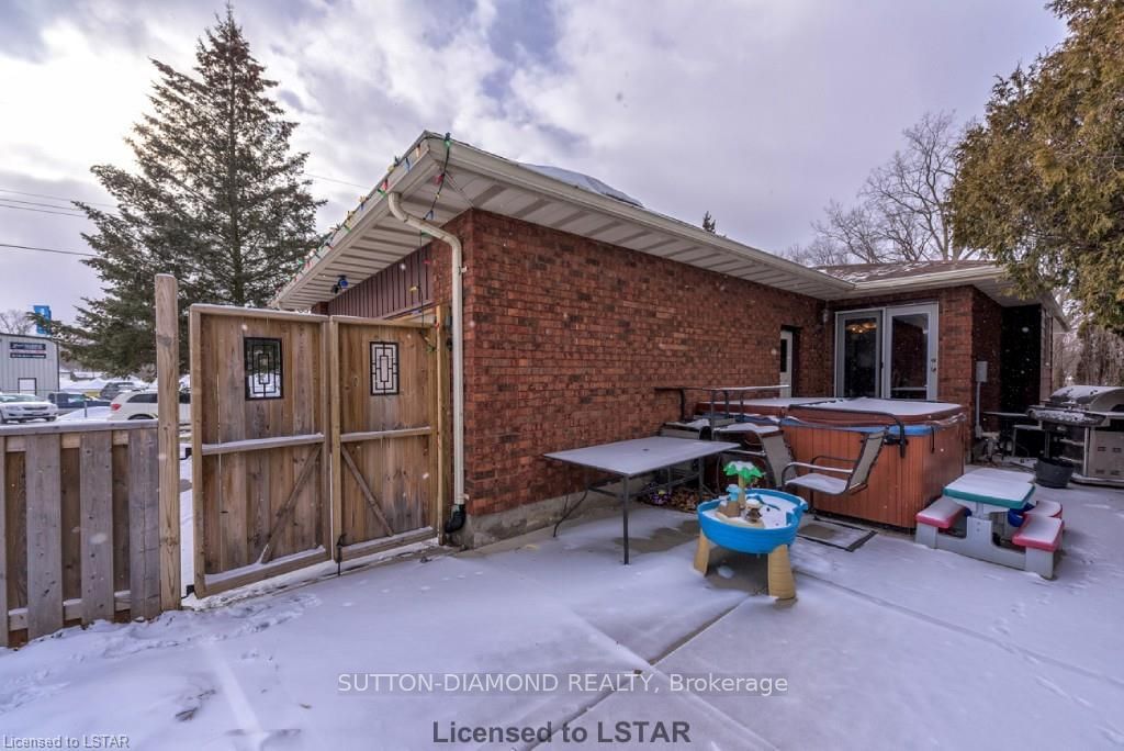 Listing Image 22