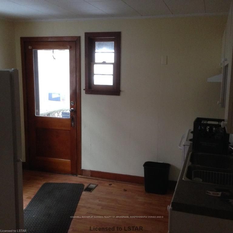 Annex - 24 Hincks St, St. Thomas, N5R 3N6 | Image 2