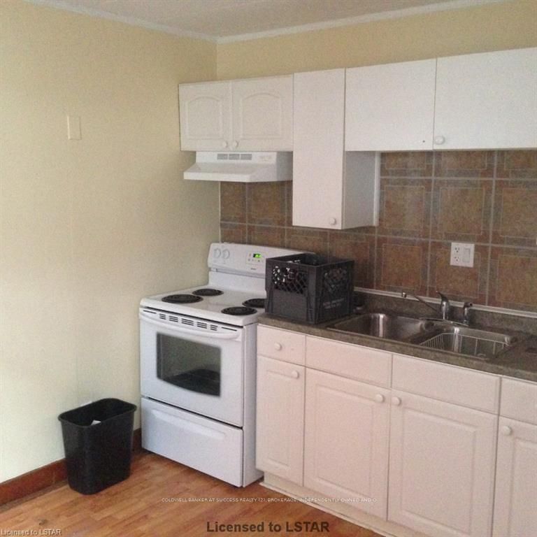 Annex - 24 Hincks St, St. Thomas, N5R 3N6 | Image 3