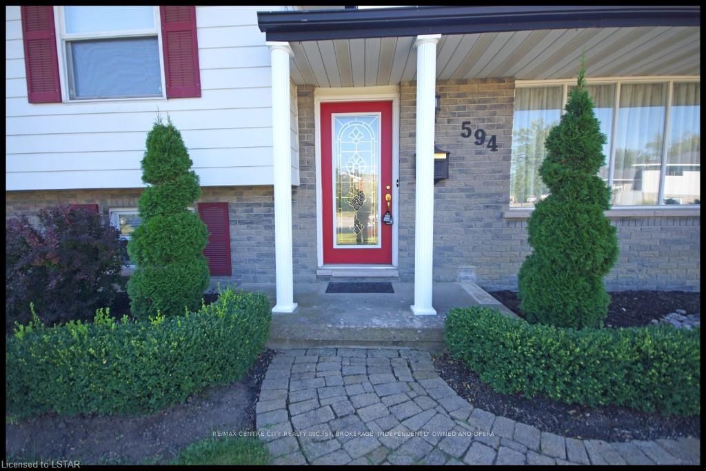 Listing Image 3