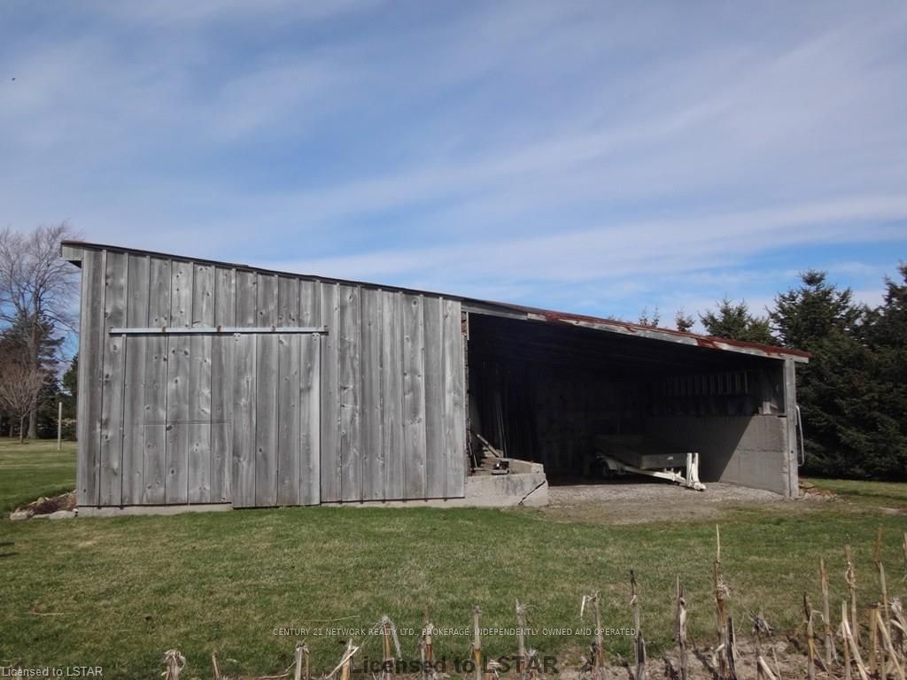 Listing Image 7