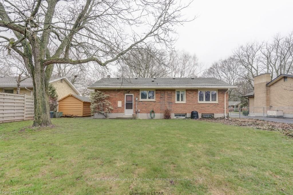 Listing Image 7
