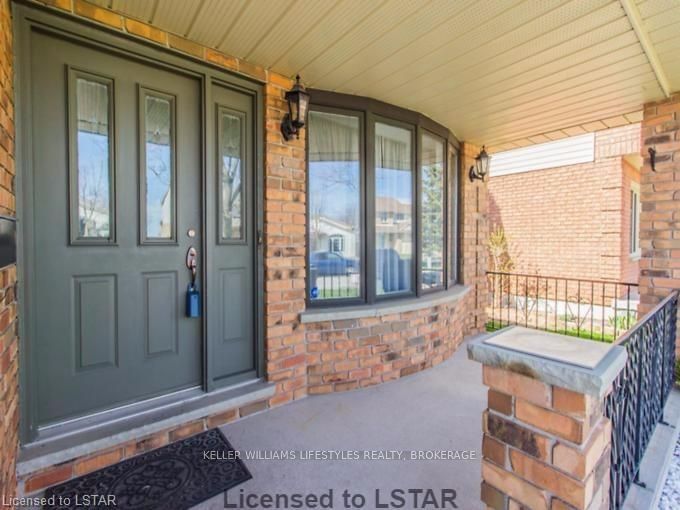 Listing Image 2