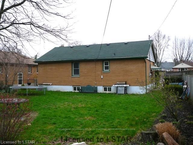 Listing Image 15