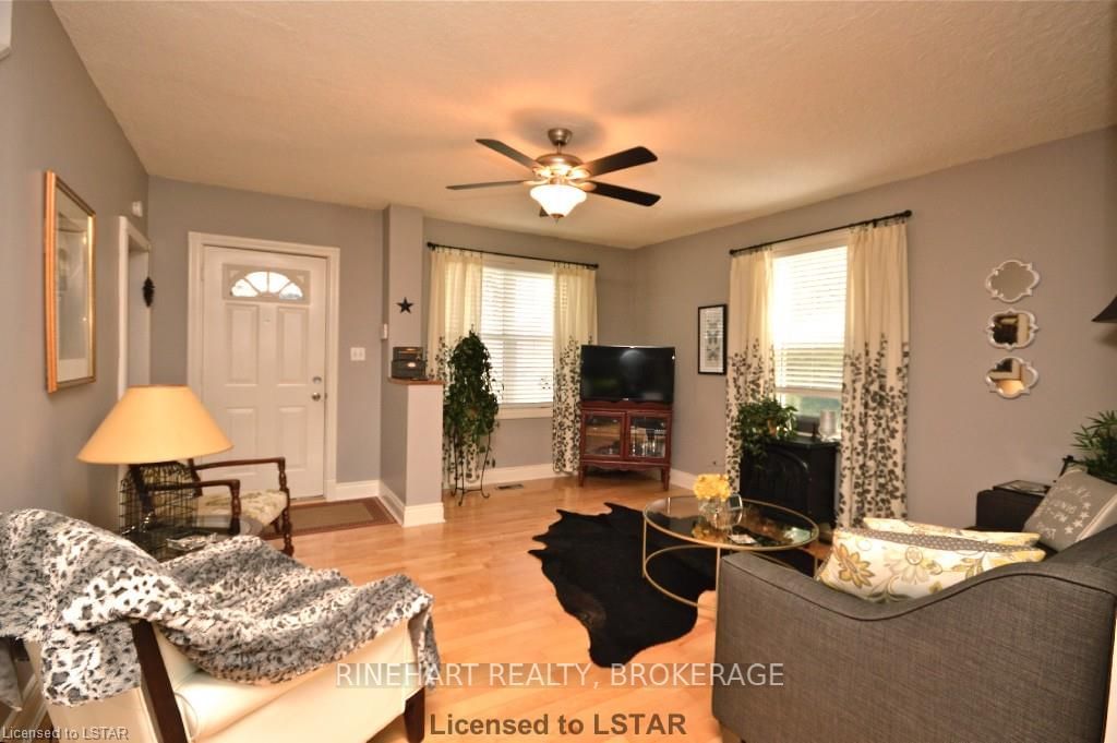 Listing Image 2