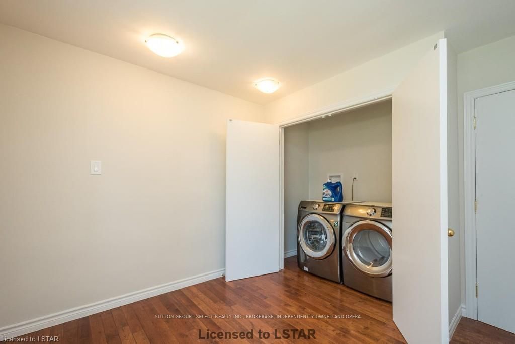 Listing Image 16
