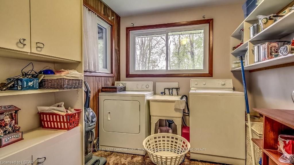 Listing Image 13