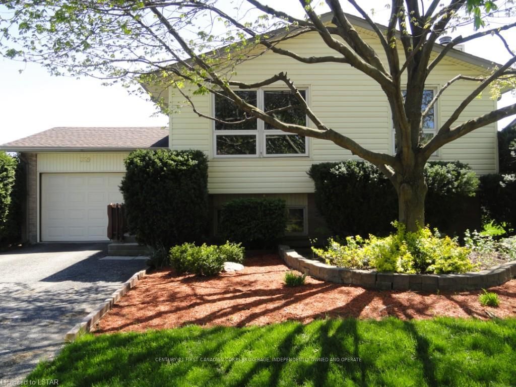 Listing Image 3
