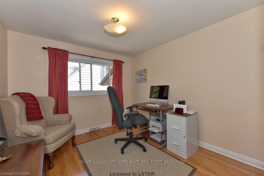 Listing Image 18
