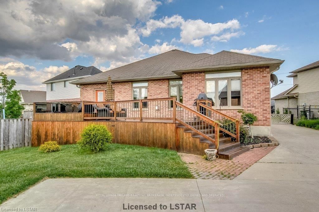 Listing Image 3
