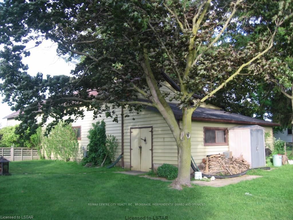 Listing Image 7