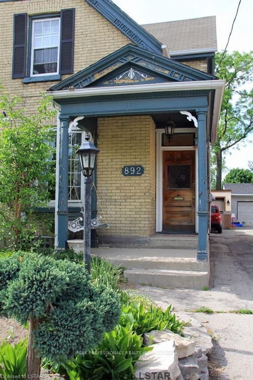 Listing Image 3