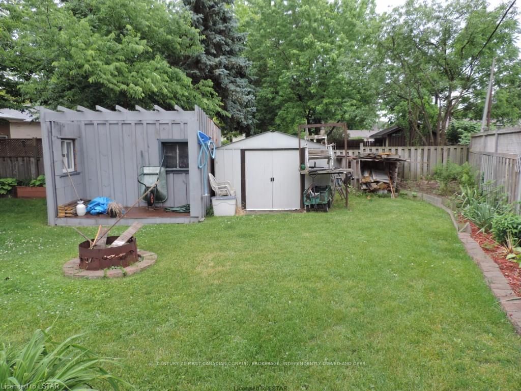 Listing Image 7