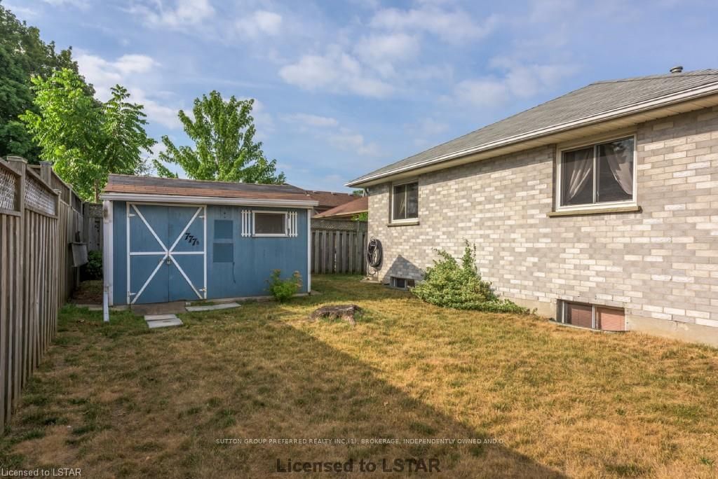 Listing Image 6