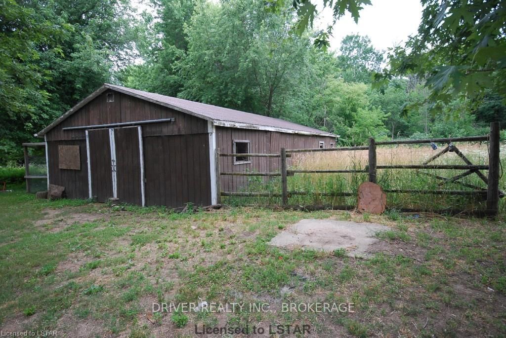 Listing Image 6