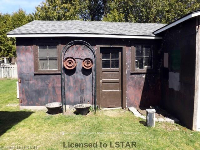Listing Image 16
