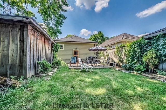 Listing Image 9