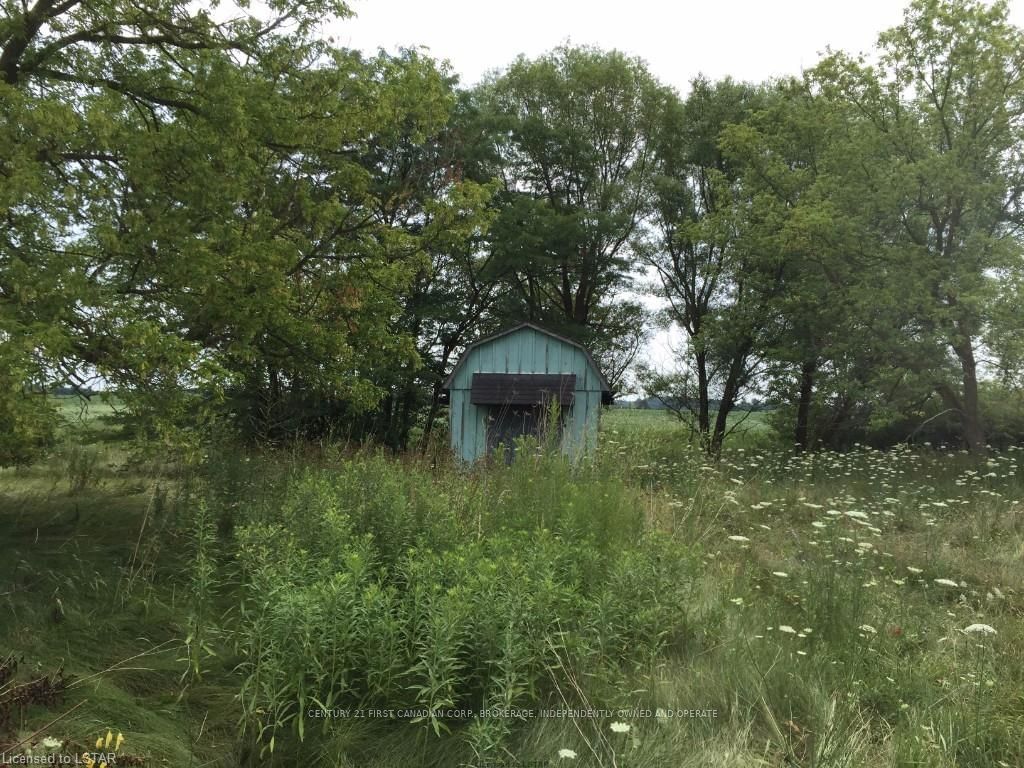 Listing Image 3