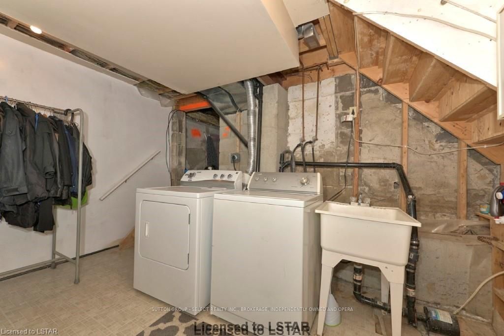 Listing Image 20