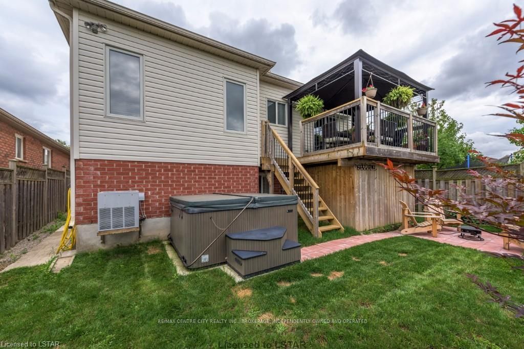 Listing Image 7