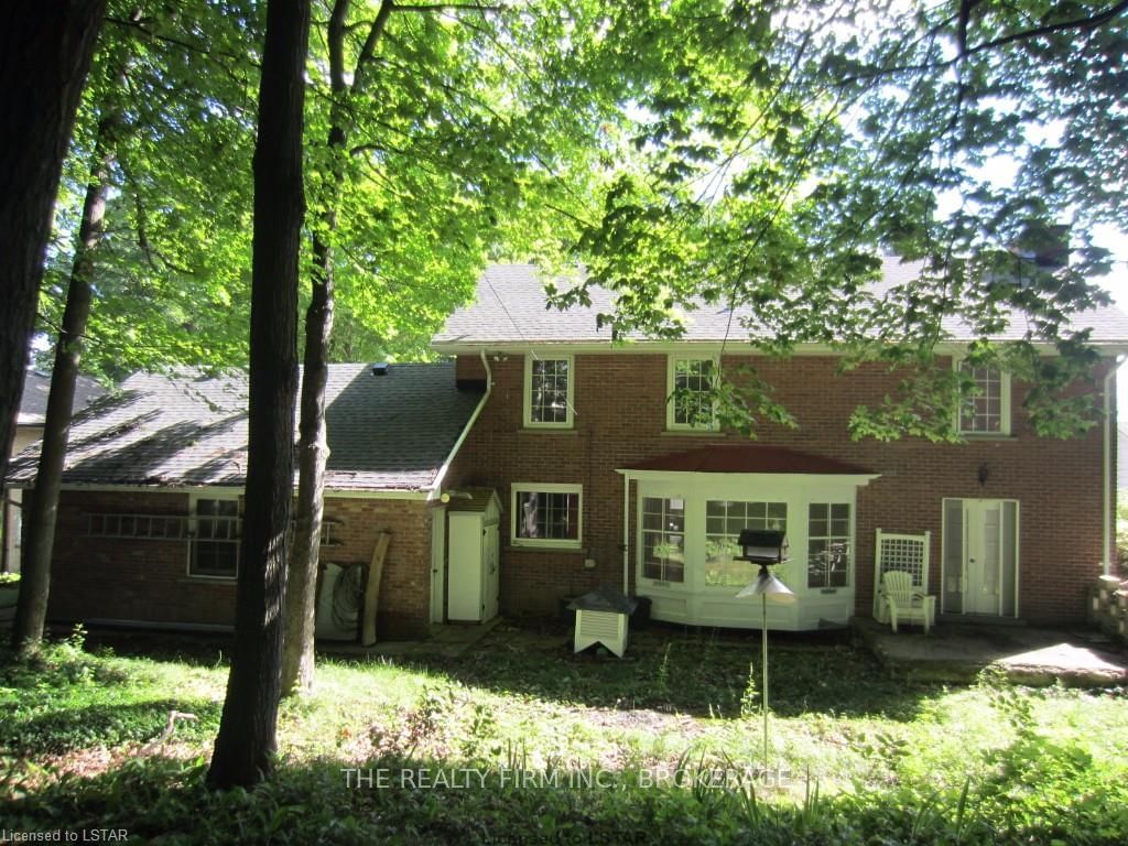 Listing Image 3
