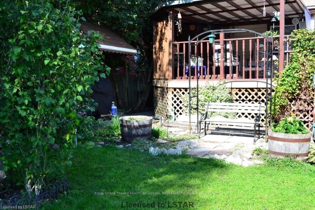 Listing Image 7