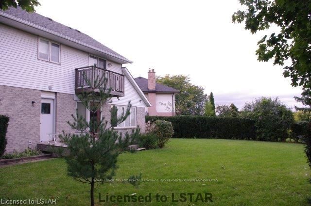 Listing Image 22