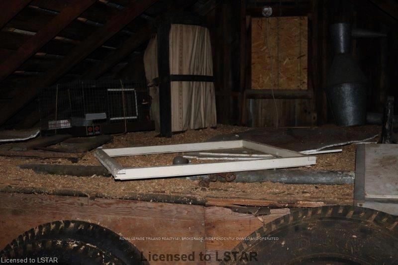 Listing Image 23