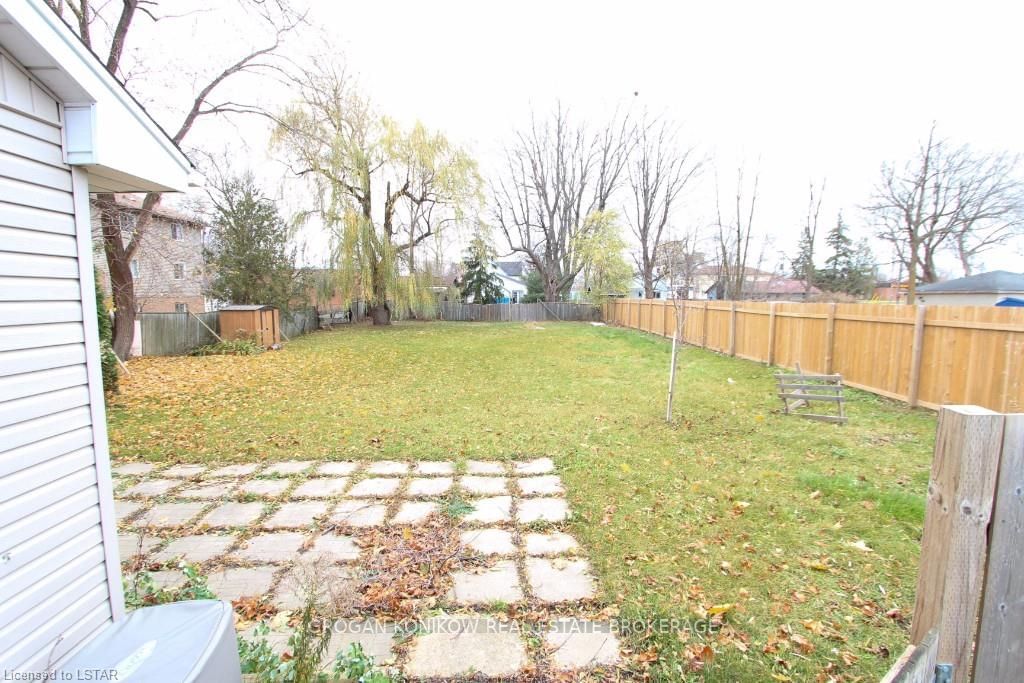 Listing Image 7