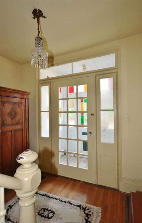 Listing Image 3