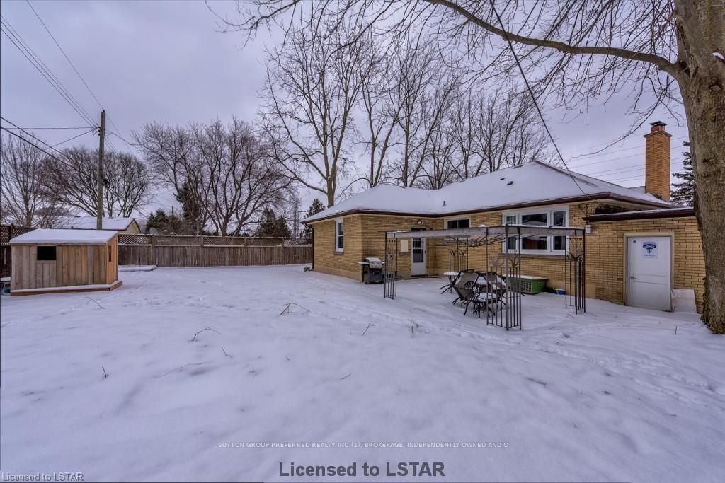 Listing Image 7