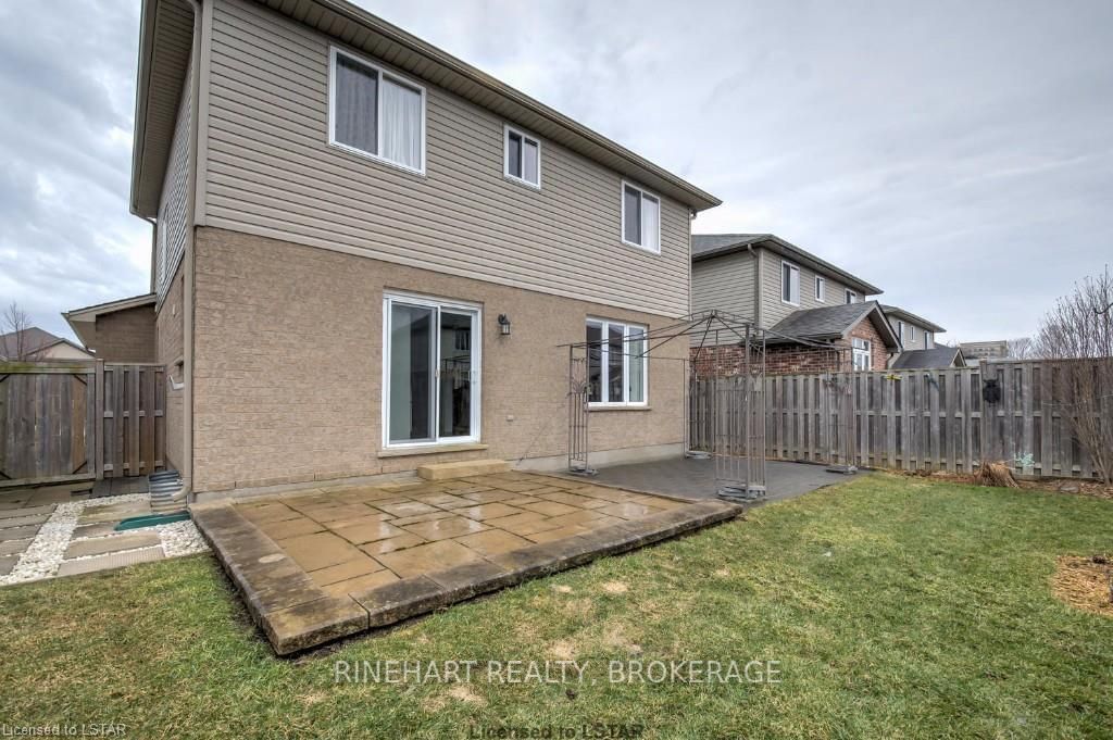 Listing Image 16