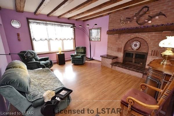 Listing Image 7
