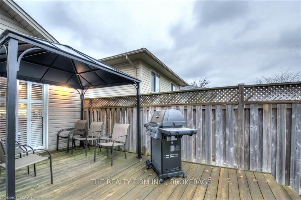Listing Image 24