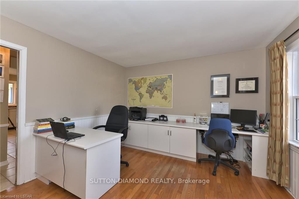 Listing Image 25