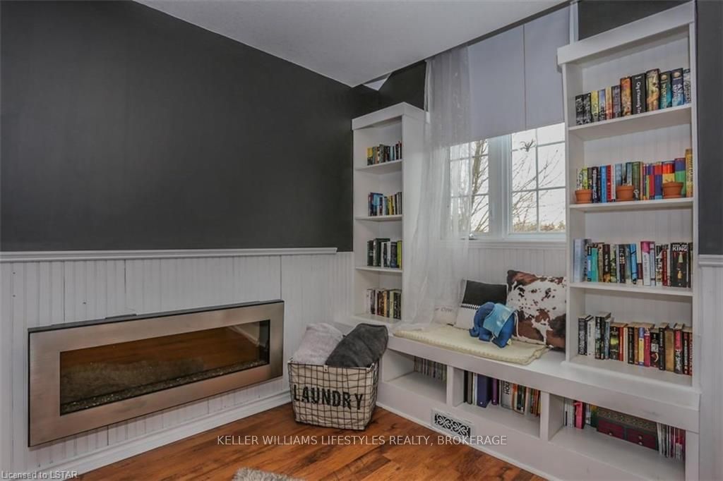 Listing Image 22