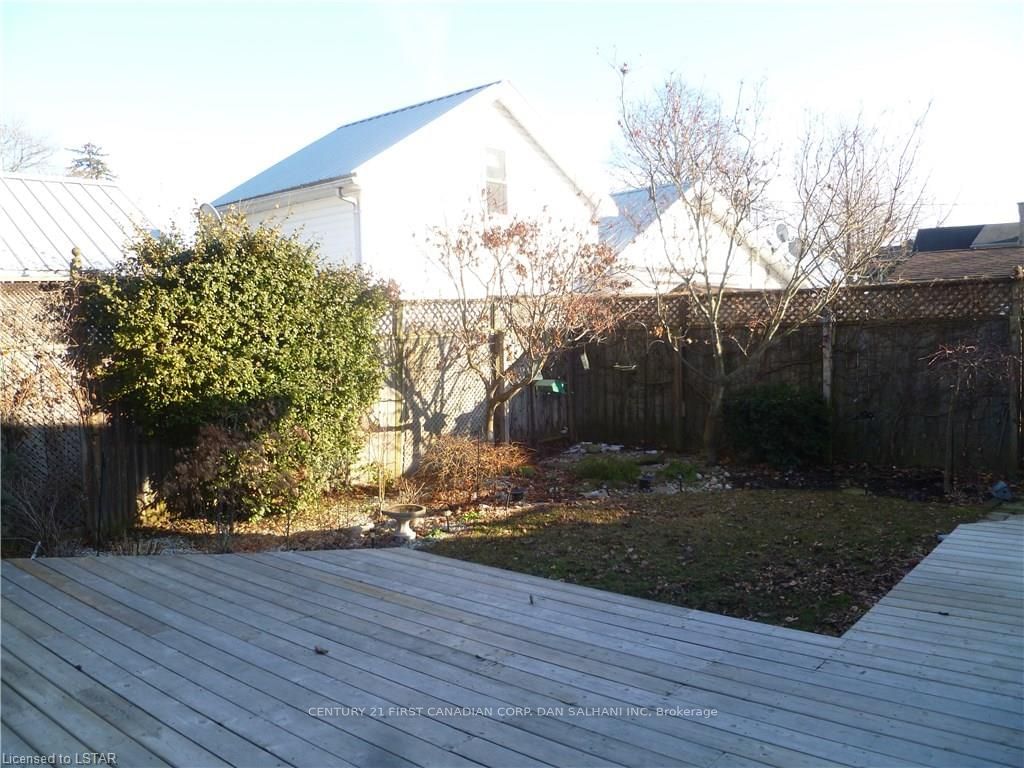 Listing Image 7
