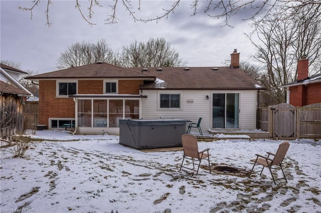 Listing Image 2