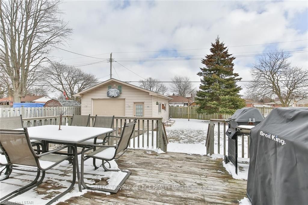 Listing Image 32