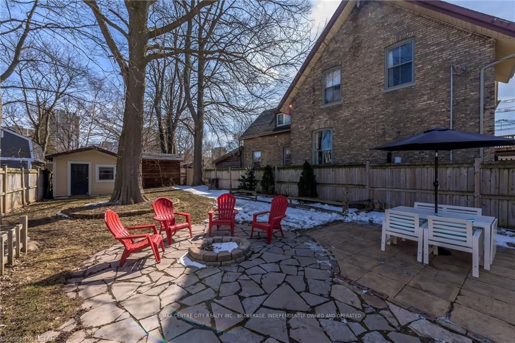 Listing Image 7
