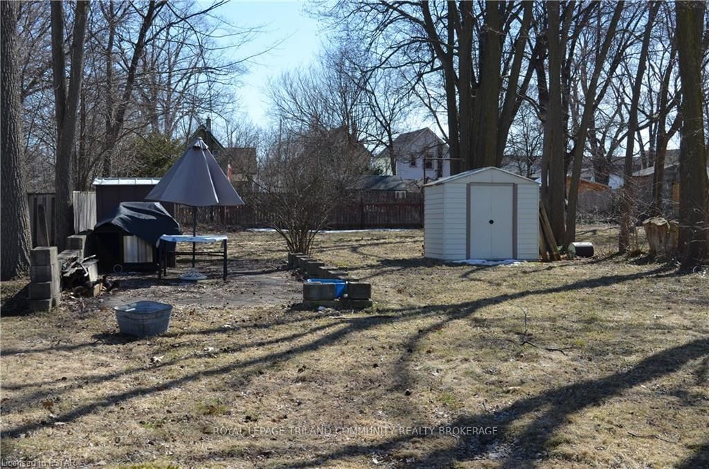 Listing Image 7