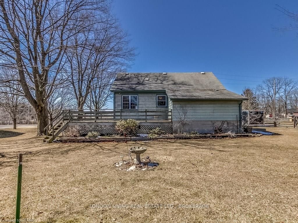 Listing Image 3