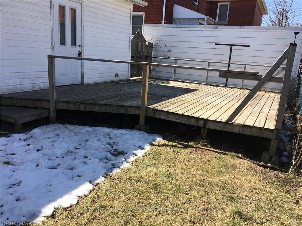 Listing Image 3
