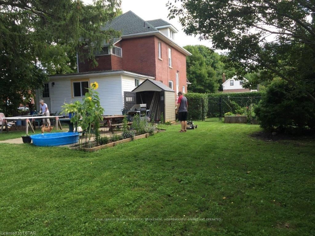Listing Image 7
