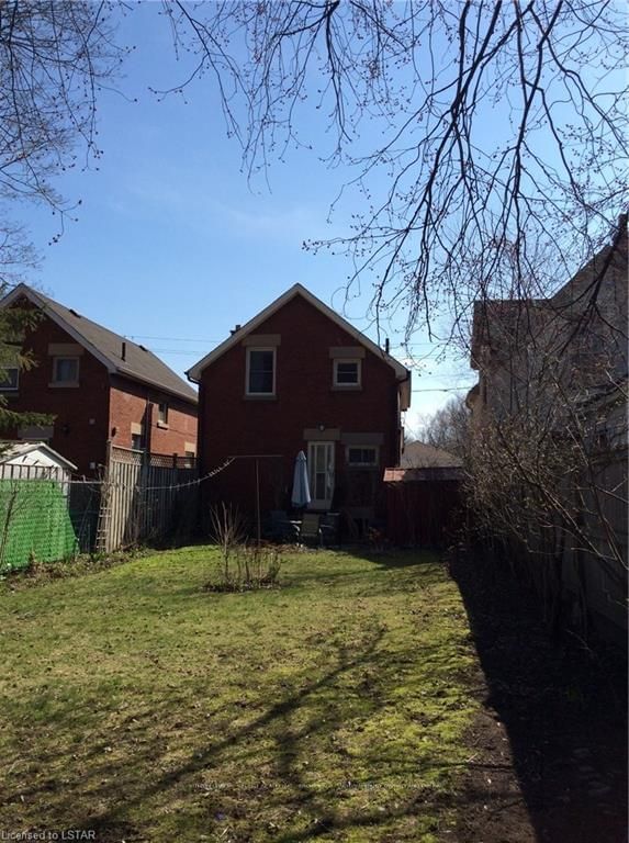 Listing Image 3