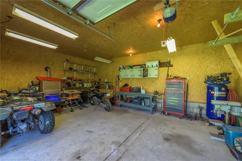 Listing Image 14
